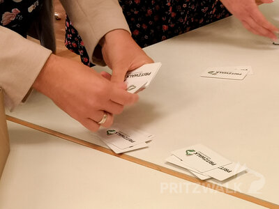 Gleich nach 16 Uhr wurden die Stimmen ausgez&auml;hlt. Foto: Beate Vogel  (Bild vergr&ouml;&szlig;ern)