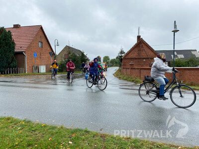 Ankunft in Steffenshagen.  (Bild vergr&ouml;&szlig;ern)