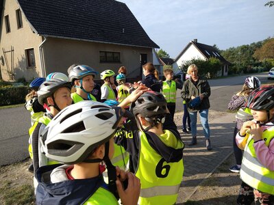 Foto des Albums: Fahrradprüfung der Klasse 5 am 23.09.2020 (30. 09. 2020)