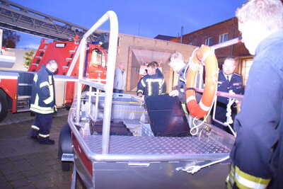 Foto des Albums: Übergabe des neuen Rettungsbootes an die Freiwillige Feuerwehr Perleberg