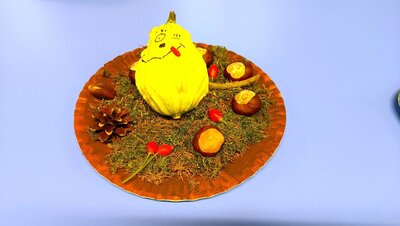 Foto des Albums: Herbstdeko im Schulhaus