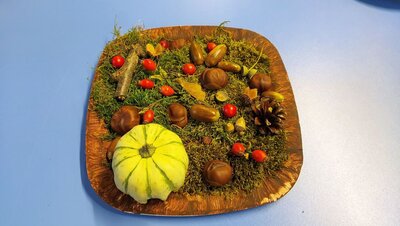 Foto des Albums: Herbstdeko im Schulhaus