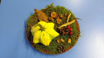 Foto des Albums: Herbstdeko im Schulhaus