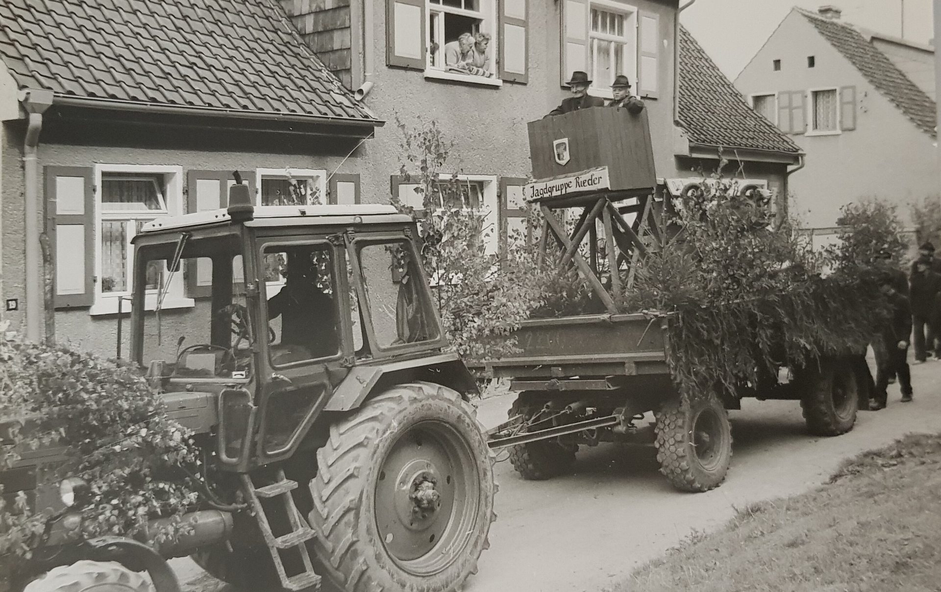 Bild : Umzug 1050 Rieder