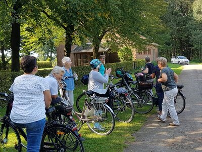 Foto des Albums: Radtour der Rhader Landfrauen nach Rhadereistedt zur Sternfahrt
