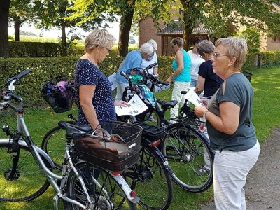 Foto des Albums: Radtour der Rhader Landfrauen nach Rhadereistedt zur Sternfahrt