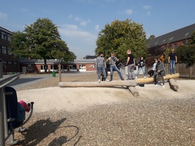 Foto des Albums: Das neue Bewegungsangebot auf dem Schulhof