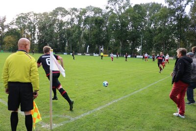 Foto des Albums: Häsener SV - FC Falkenthaler Füchse