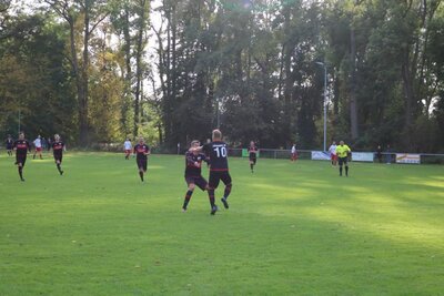 Foto des Albums: Häsener SV - FC Falkenthaler Füchse