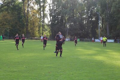 Foto des Albums: Häsener SV - FC Falkenthaler Füchse