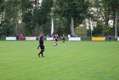 Foto des Albums: Häsener SV - FC Falkenthaler Füchse