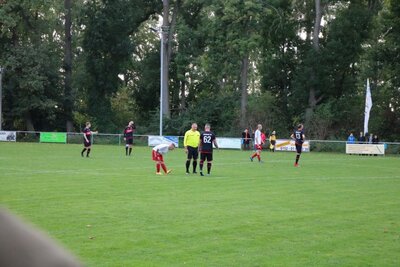 Foto des Albums: Häsener SV - FC Falkenthaler Füchse