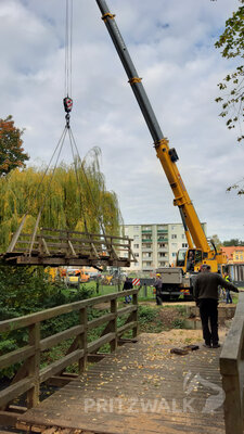 Foto des Albums: Brücke am Bürgerpark abgebaut