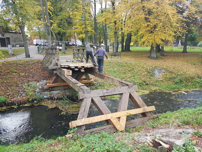 Foto des Albums: Brücke am Bürgerpark abgebaut