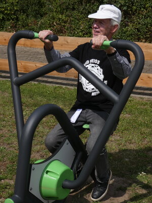 Foto des Albums: 2020-07-25 TSV Kirchdorf eröffnet seinen Fitness-Park am Sportheim (25. 07. 2020)