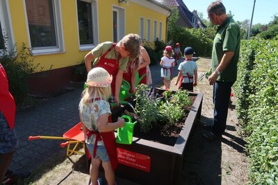 Foto des Albums: Eine großzügige Spende unserer Sparkasse