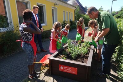 Foto des Albums: Eine großzügige Spende unserer Sparkasse