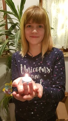 Foto des Albums: Bring Licht ins Dunkel