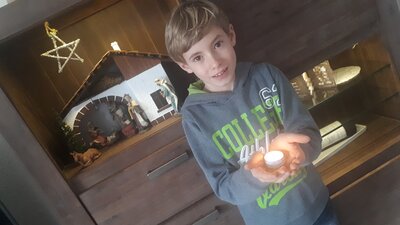 Foto des Albums: Bring Licht ins Dunkel