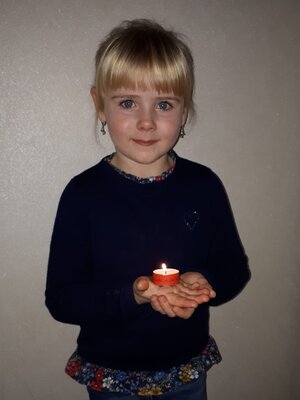 Foto des Albums: Bring Licht ins Dunkel