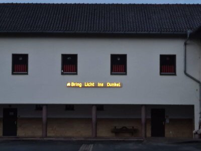 Foto des Albums: Bring Licht ins Dunkel
