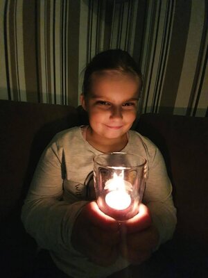 Foto des Albums: Bring Licht ins Dunkel