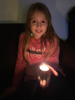Foto des Albums: Bring Licht ins Dunkel