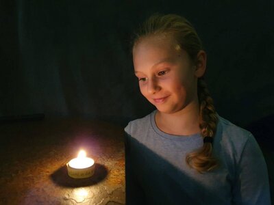 Foto des Albums: Bring Licht ins Dunkel