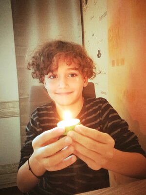 Foto des Albums: Bring Licht ins Dunkel