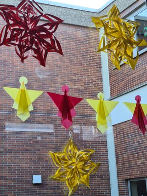 Vorschaubild: Sterne und Engel in der Klasse 3a