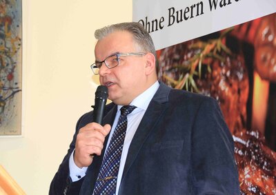 Foto des Albums: Kreisversammlung Uelzen 2018 – Landvolk-Vizepräsident Jörn Ehlers für mehr Transparenz, Glaubwürdigkeit und Geschwindigkeit
