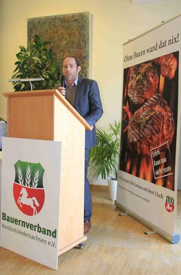 Foto des Albums: Kreisversammlung Uelzen 2018 – Landvolk-Vizepräsident Jörn Ehlers für mehr Transparenz, Glaubwürdigkeit und Geschwindigkeit