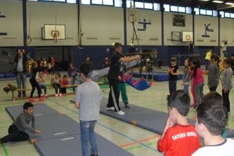 dienstag 1  (Bild vergr&ouml;&szlig;ern)