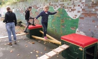 f2  (Bild vergr&ouml;&szlig;ern)