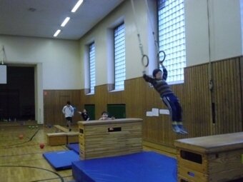 2207  (Bild vergr&ouml;&szlig;ern)