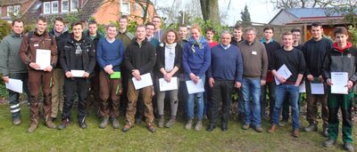 Foto des Albums: Landwirtschaftlicher Nachwuchs misst sich im Berufswettbewerb - Große Resonanz beim Berufswettbewerb 2017!