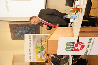 Foto des Albums: Althusmann bei Kreisversammlung Uelzen: „Brücken bauen mit klugen Informationsstrategien“