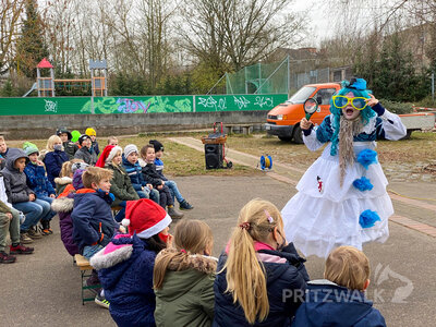 Foto des Albums: Großes Nikolausfinale im Hort „Regenbogenhaus“