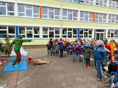 Foto des Albums: Großes Nikolausfinale im Hort „Regenbogenhaus“