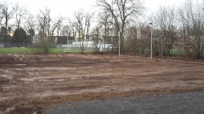 Foto des Albums: Arbeiten am Bouleplatz