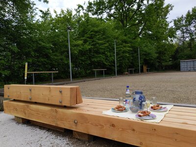 Foto des Albums: Arbeiten am Bouleplatz