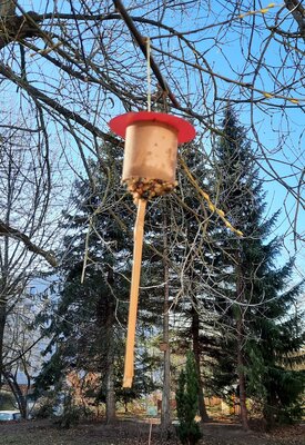 Vogelfutter von der Bienchengruppe 
