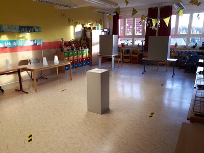 Foto des Albums: Einblick zu Wahlvorbereitungen