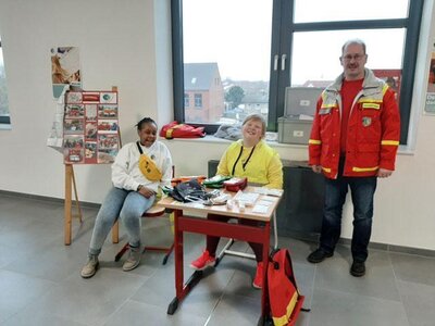 Schulsanit&auml;tsdienst 