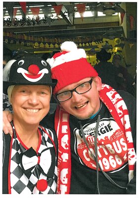 Tino J&ouml;rke, 44 Jahre (nicht selbst im Bild): "Das ist ein fr&ouml;hlicher Schnappschuss vom letzten Fasching."  (Bild vergr&ouml;&szlig;ern)