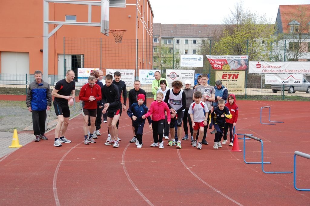 Bild: Der Start um 10.00 Uhr