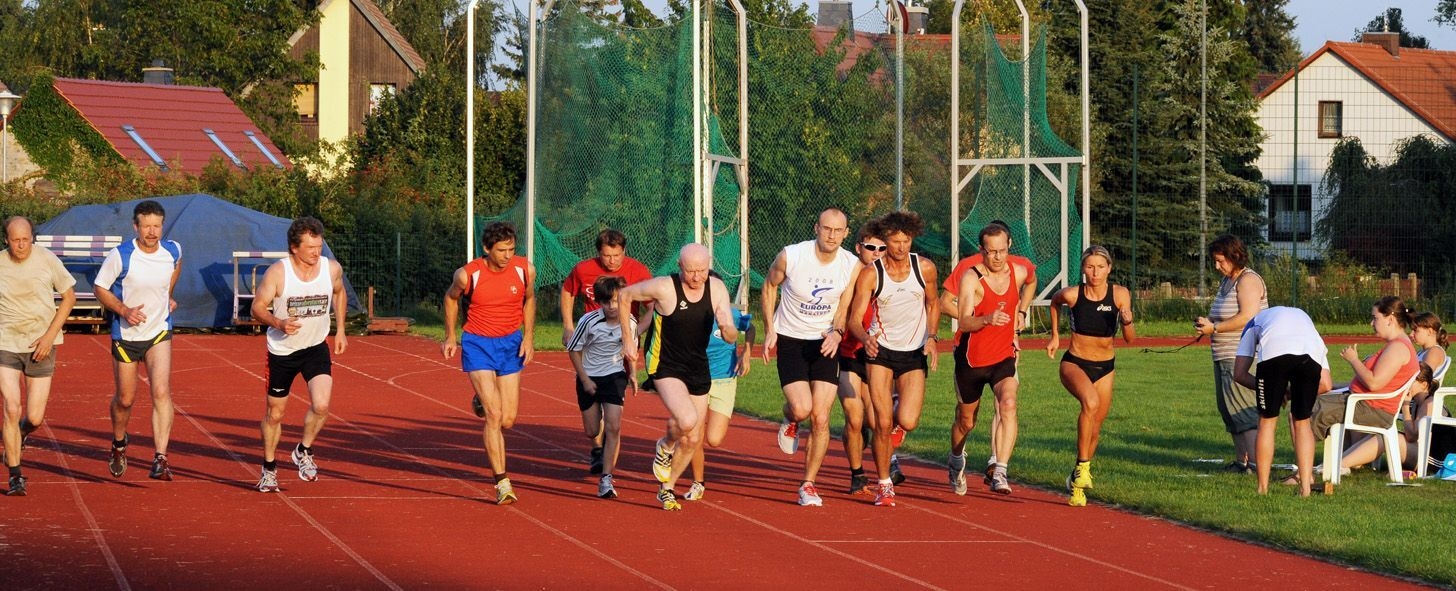 Bild: Start zum abschließenden 3000 m Lauf
