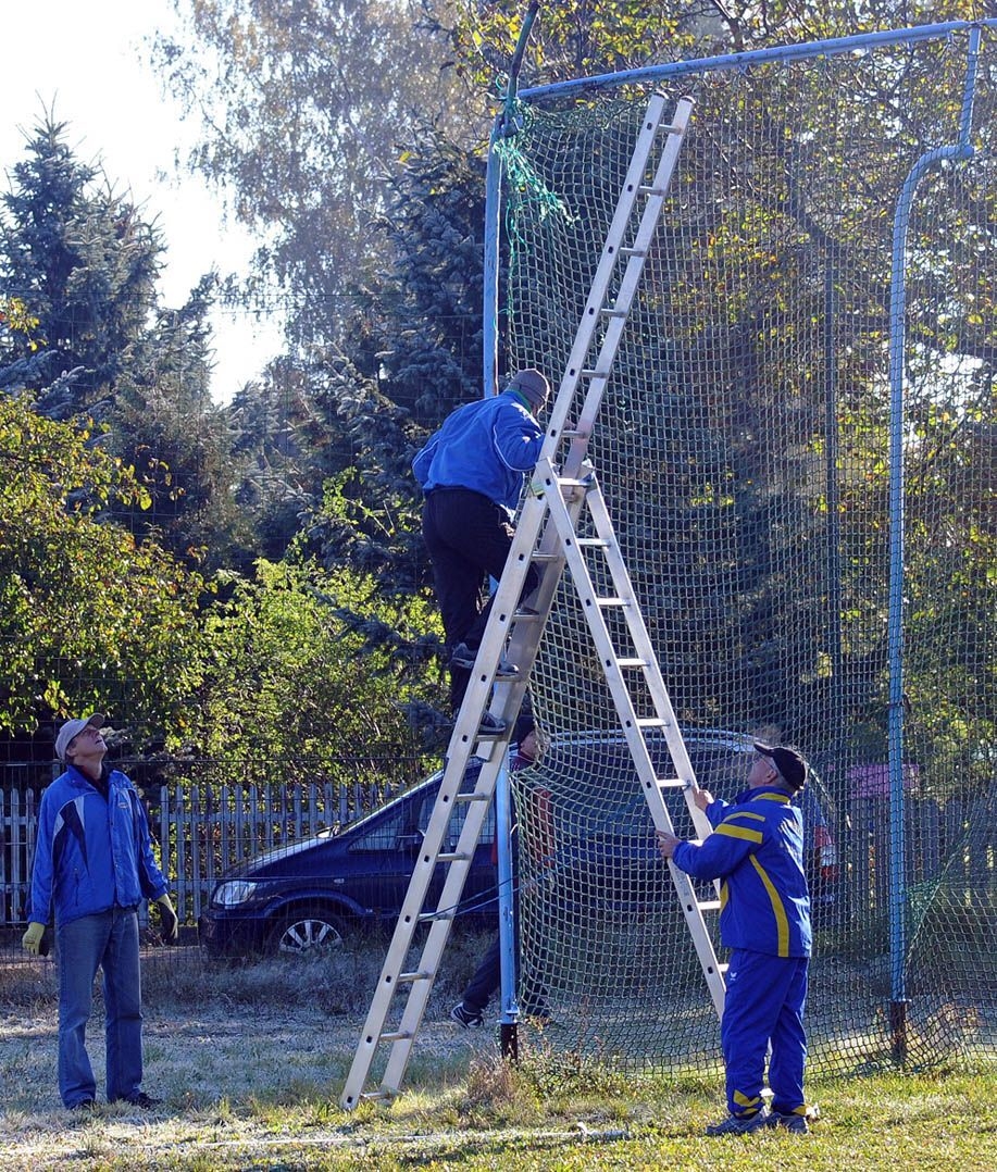 Bild: Zusatzaufgaben für das Kampfgericht beim Hammerwurf