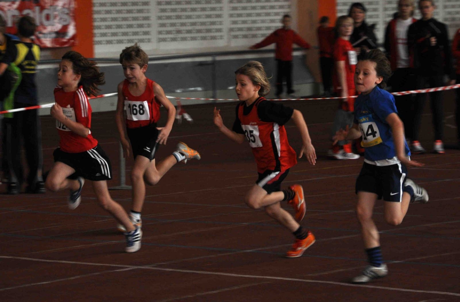 Bild: Sprint der M9 mit Bruno Reichel rechts