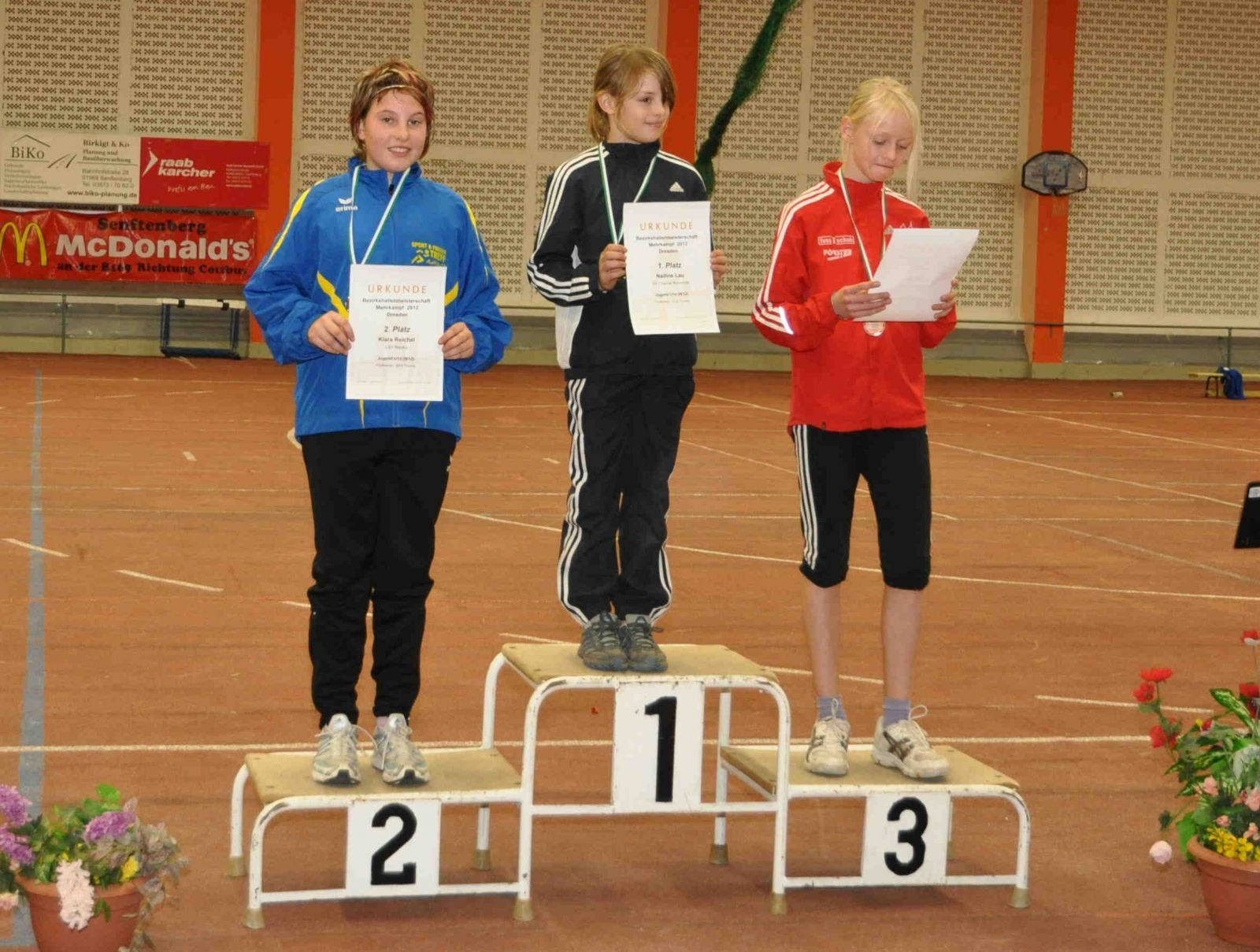 Bild: Silbermedaille für Klara Reichel